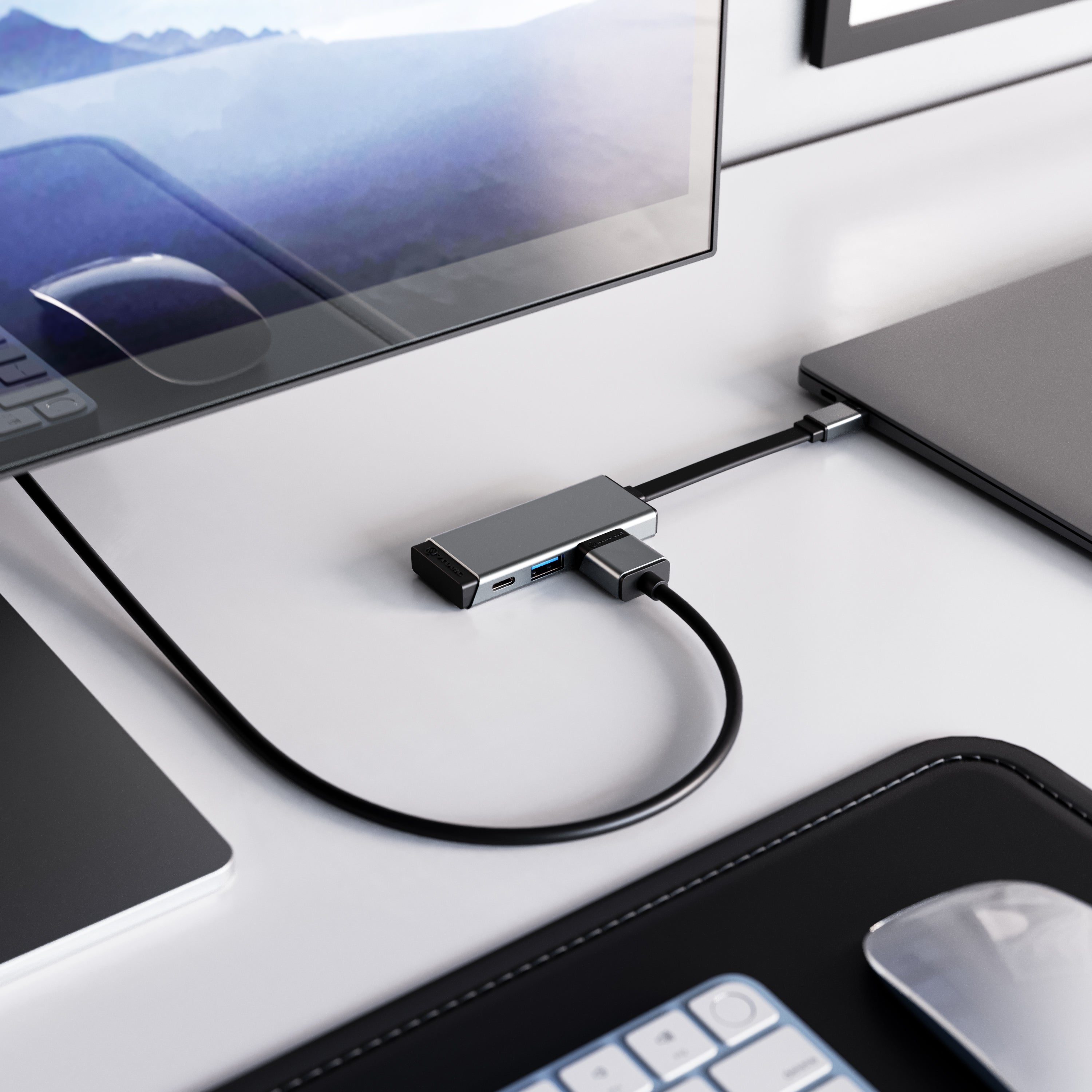 Alogic USB-C Magforce Trio 3-in-1 adapter